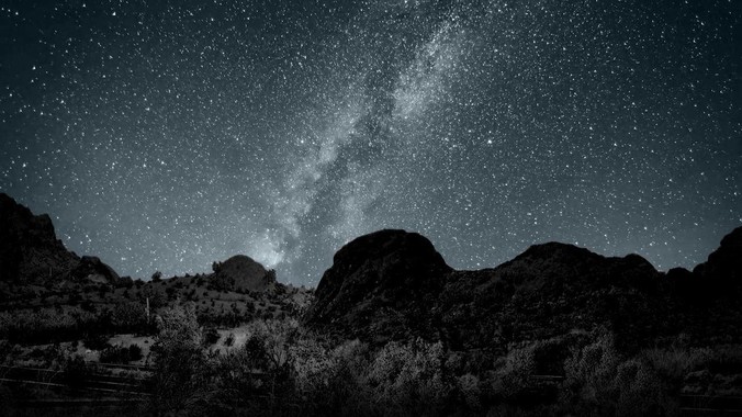 为什么国内程序员们没有联合起来设计一种中英文严格2:1宽度比的字体呢?